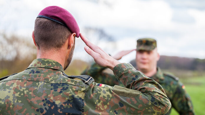 Soldat / Soldatin (Bundeswehr Zeitsoldat, Berufssoldat)